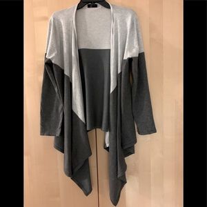 Sold Draped Cardigan Open Front Gray Sweater sz Large